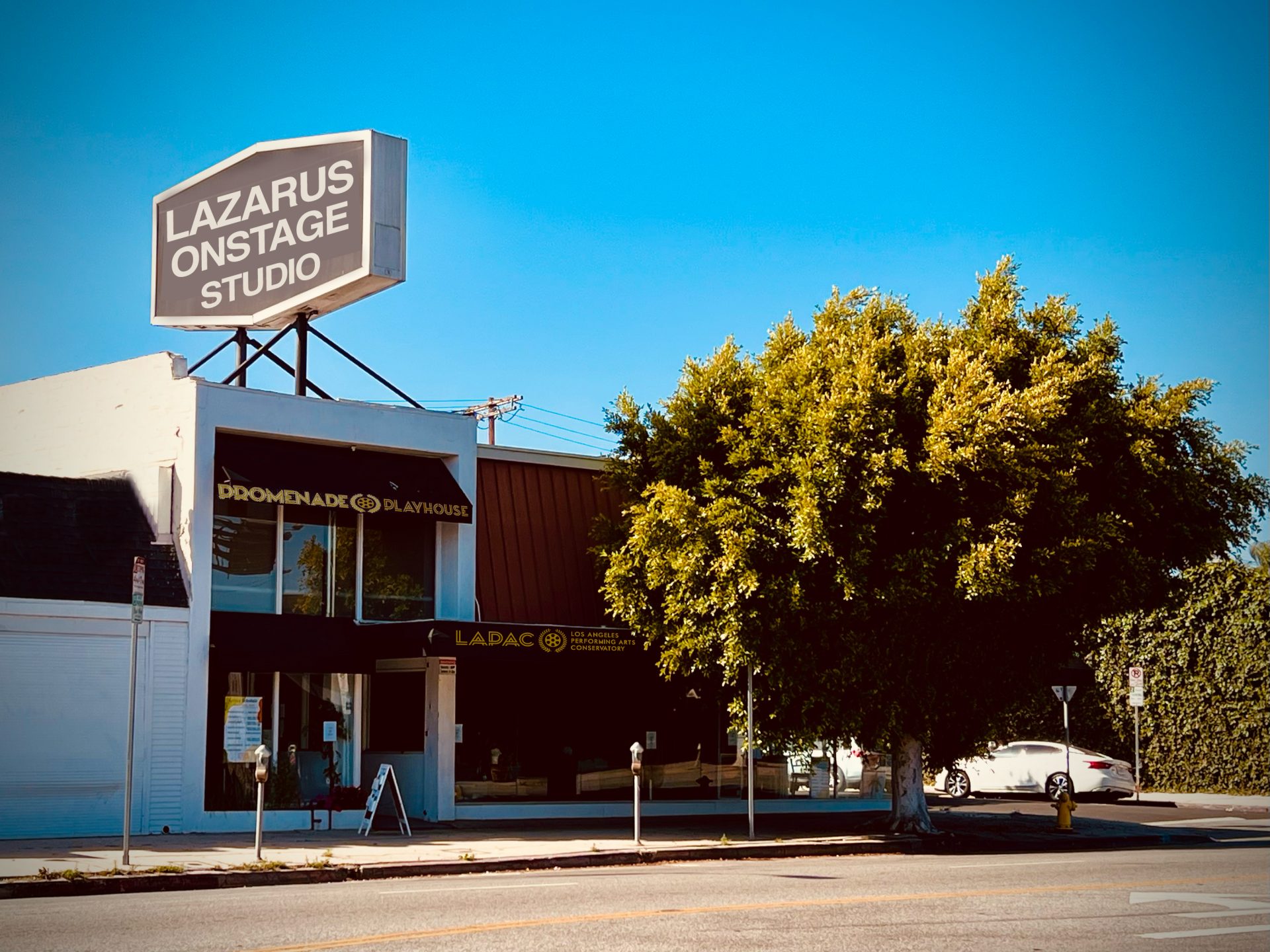 Lazarus Onstage building